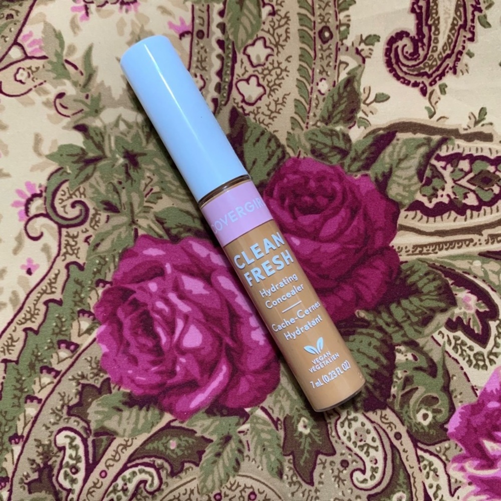 Covergirl Clean Fresh Hydrating Concealer - 410 Rich Deep *PRICE FIRM*
